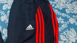 Chándal Adidas azul y naranja