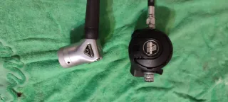 Apeks XTX 100 regulador de buceo