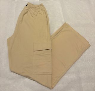 Jogger KOAJ Amarillo Claro Talla 32–Estilo Urbano