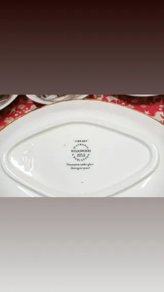 Wedgwood , un vassoio in porcellana