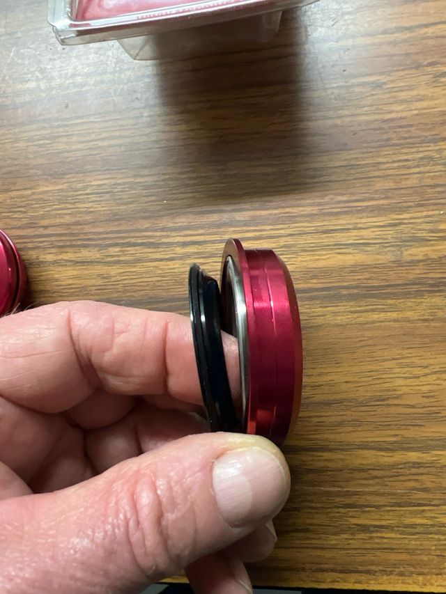 Juego Dirección MSC Semintegrada Tapered Rojo