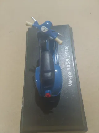 Miniaturas Vespa 1:32 (2 uds)