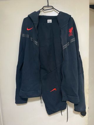 Conjunto Nike Tech Liverpool Negro Rojo