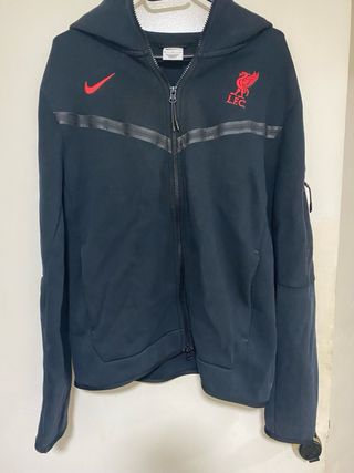 Conjunto Nike Tech Liverpool Negro Rojo