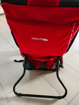 Mochila Portabebés Trekking Roja, sin toldo solar
