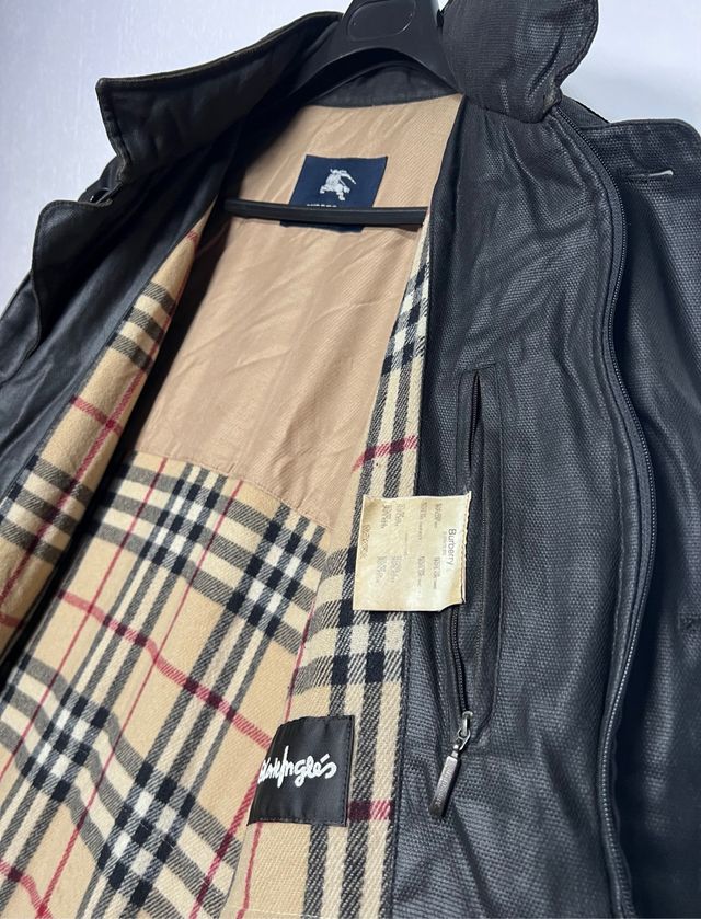 Abrigo Burberry Clásico