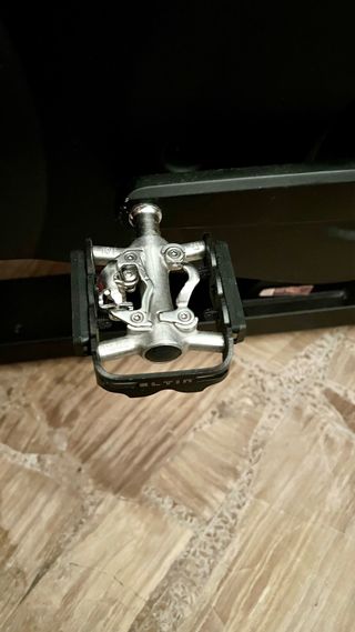 Bicicleta ciclismo indoor ZYCLE Smart Zbike