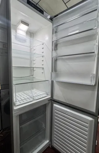 FRIGORÍFICO COMBI NO FROST ELECTROLUX