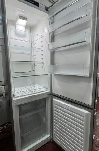 FRIGORÍFICO COMBI NO FROST ELECTROLUX