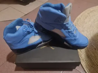 Jordan 5 Azul y Gris