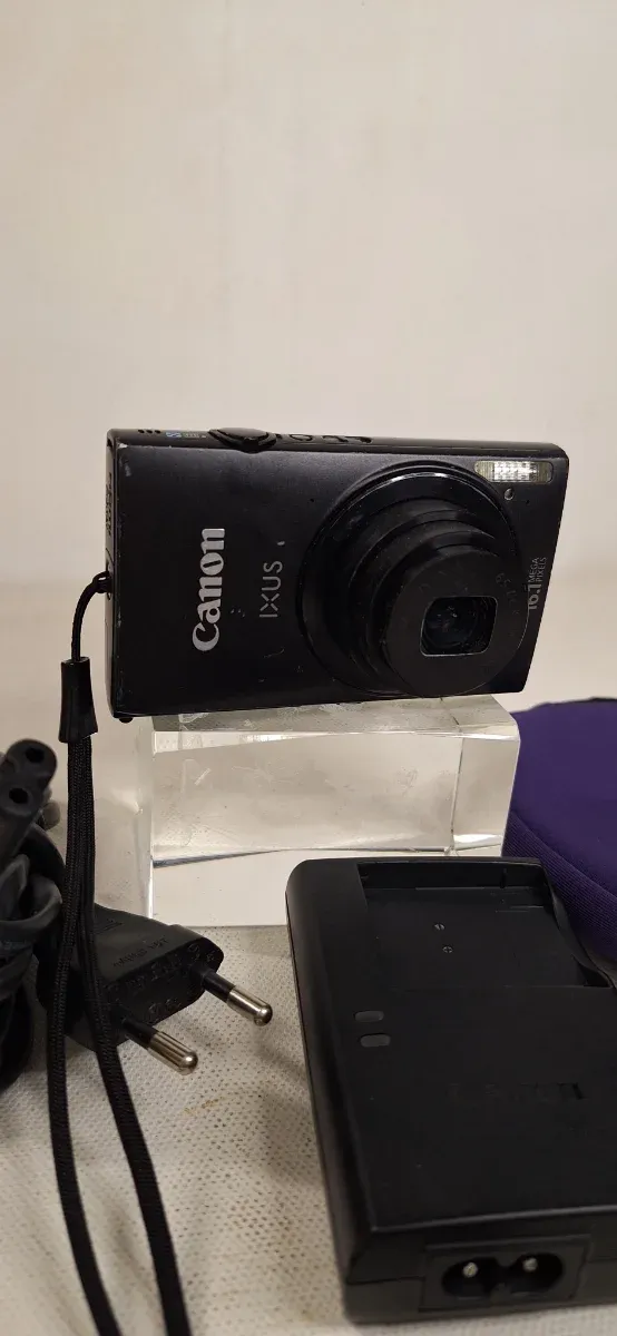 Canon IXUS 240 HS Cámara Digital Negra
