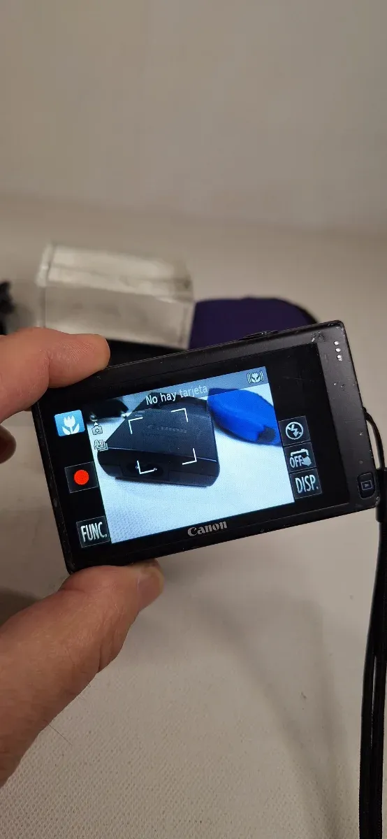 Canon IXUS 240 HS Cámara Digital Negra