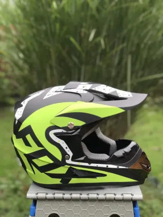 Casco Motocross Fox Negro/verde lima Nuevo