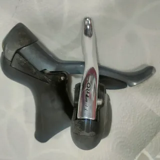 Shimano Claris M310 8v Desviador y Manetas