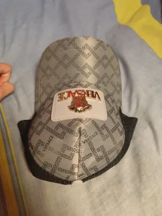 Gorra Versace Beige/Gris