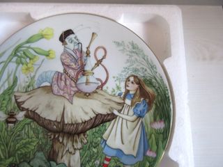 Piatto Alice in Wonderland N2. Porcellana Limoges.