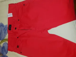 Pantalón chino Pedro del Hierro rojo