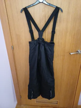 Pantalón de nieve para niño con tirantes 6-8 años