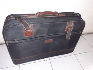 VENDO MALETAS DE VIAJE
