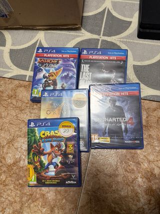 PS4 Slim Negra + Mando + Juegos