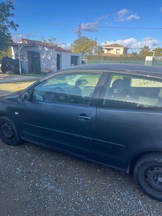 Volkswagen Polo 2003