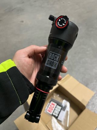 Amortecedor RockShox deluxe select185x55 estragado