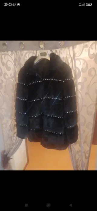 Bellissima Pelliccia Nera