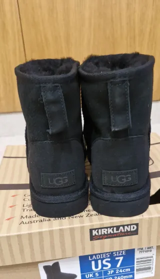 Stivali UGG Neri Taglia 40 Nuovi Mai Usati