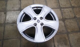 LLANTA RENAULT CLIO IV