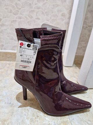 Botín piel elástico ZARA púrpura