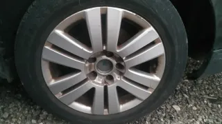 1 Llanta VW Passat B6 2007