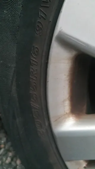 1 Llanta VW Passat B6 2007