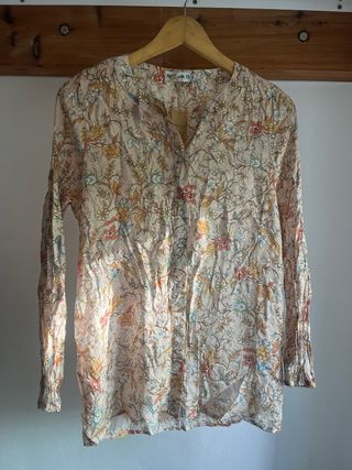 Blusa Natura floral manga larga