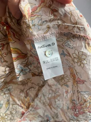 Blusa Natura floral manga larga
