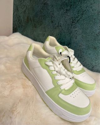 Zapatillas Pull&Bear Verde y Blanco