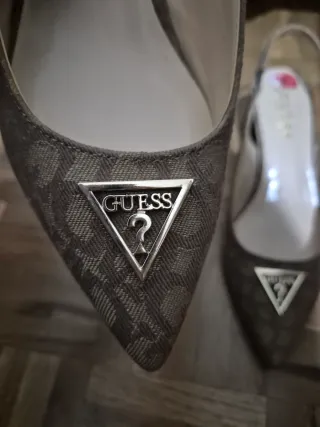 Zapatos Guess Beige/Marrón Talla 6M