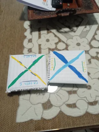 2 dachis del Juego del Calamar