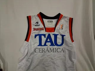 Camiseta TAU Baskonia 2008/2009
