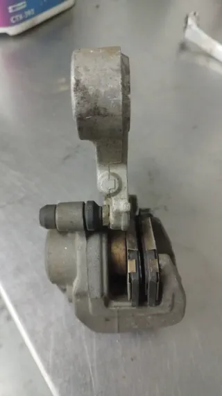 Pinza Freno Trasero Suzuki RM