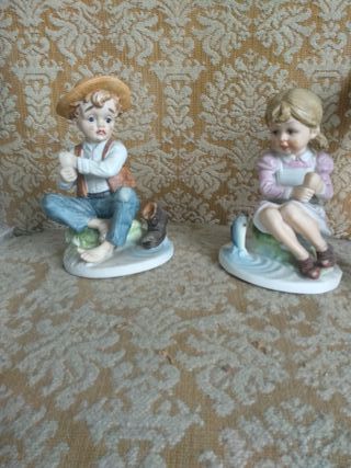 Figuritas antiguas niño y niña
