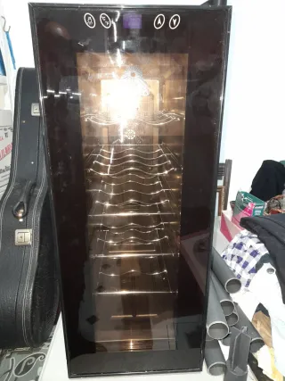 Vinoteca 10 botellas nueva