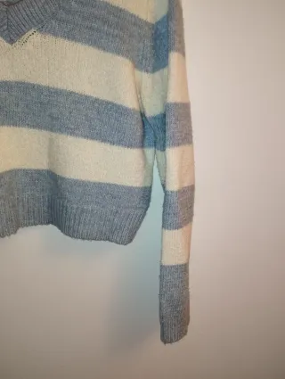 Jersey Stradivarius Rayas Azul y Blanco