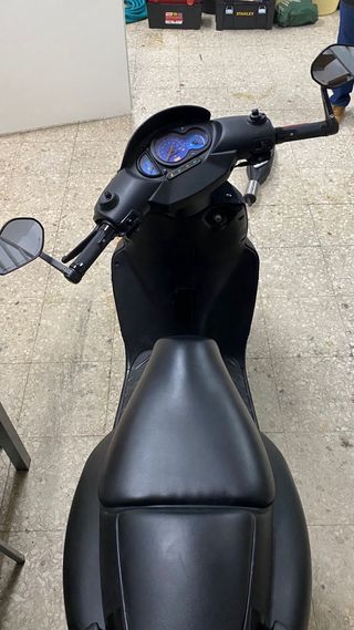 Oferta Especial Scooter Aprilia SR 50 EN Negra