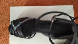 Zapatos de baile negros con pedrería