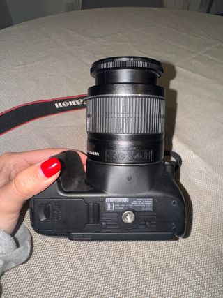 Canon EOS 250D Cámara DSLR