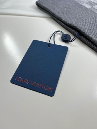 Cappello Louis Vuitton Grigio