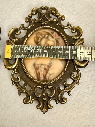 Antichi quadretti in bronzo con ritratti