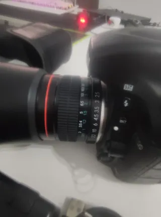 Nikon D750 + flash + objetivo + accs + grip +++