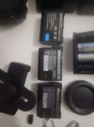 Nikon D750 + flash + objetivo + accs + grip +++