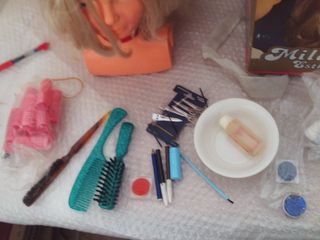 Cabeza de muñeca Milaydi Estheticienne para peinar